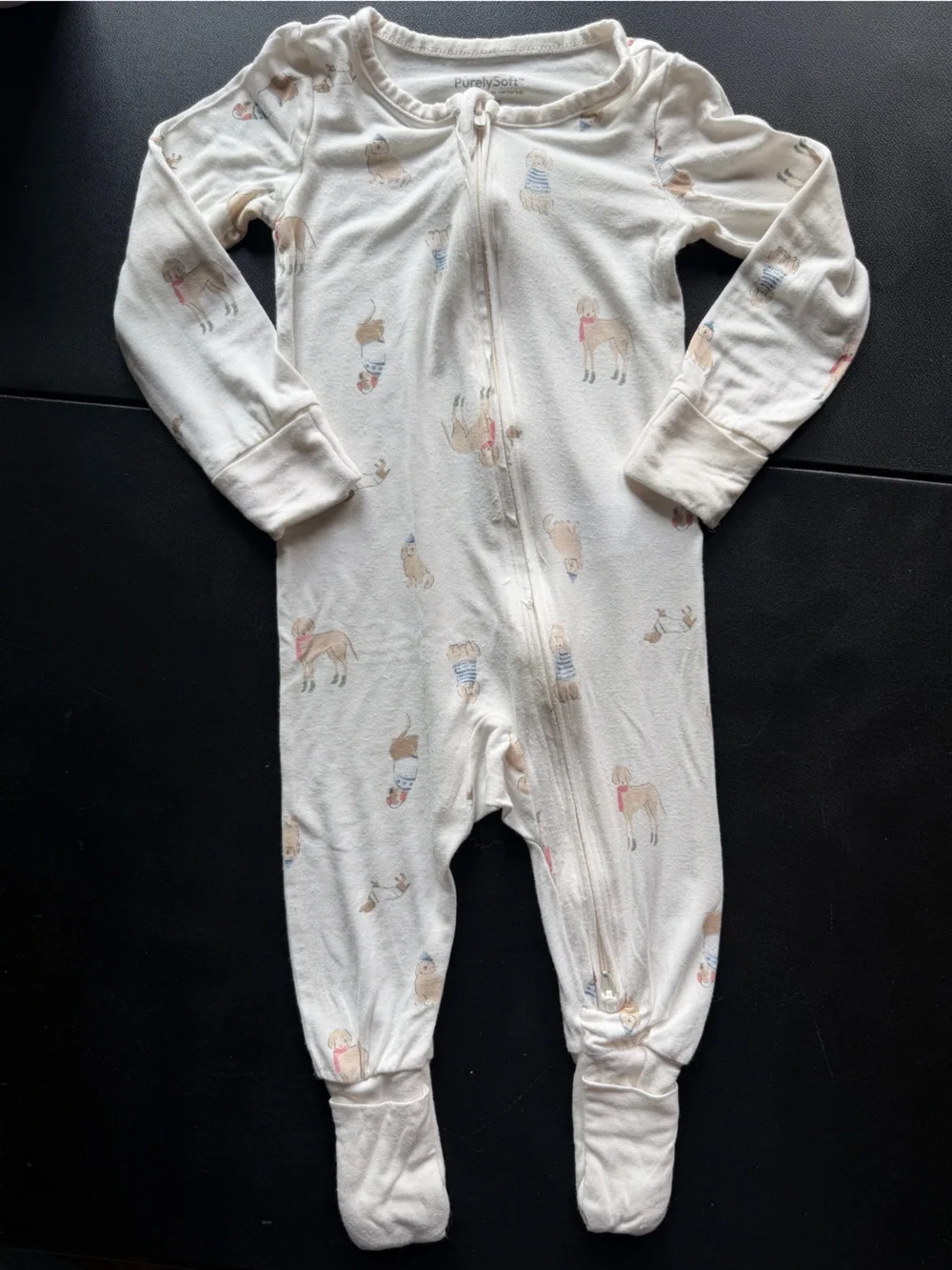 CARTERS Sleeper • 9m